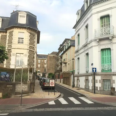 Hyper Centre De L'ecluse *